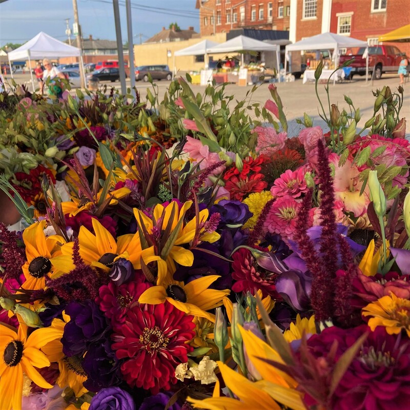 Local cut flower bouquets near Lancaster and New Lexington Ohio